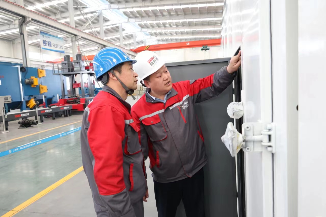 實干擔當！智邁德董事長張兆瑞榮獲濰坊民營企業家百名“敢創先鋒”