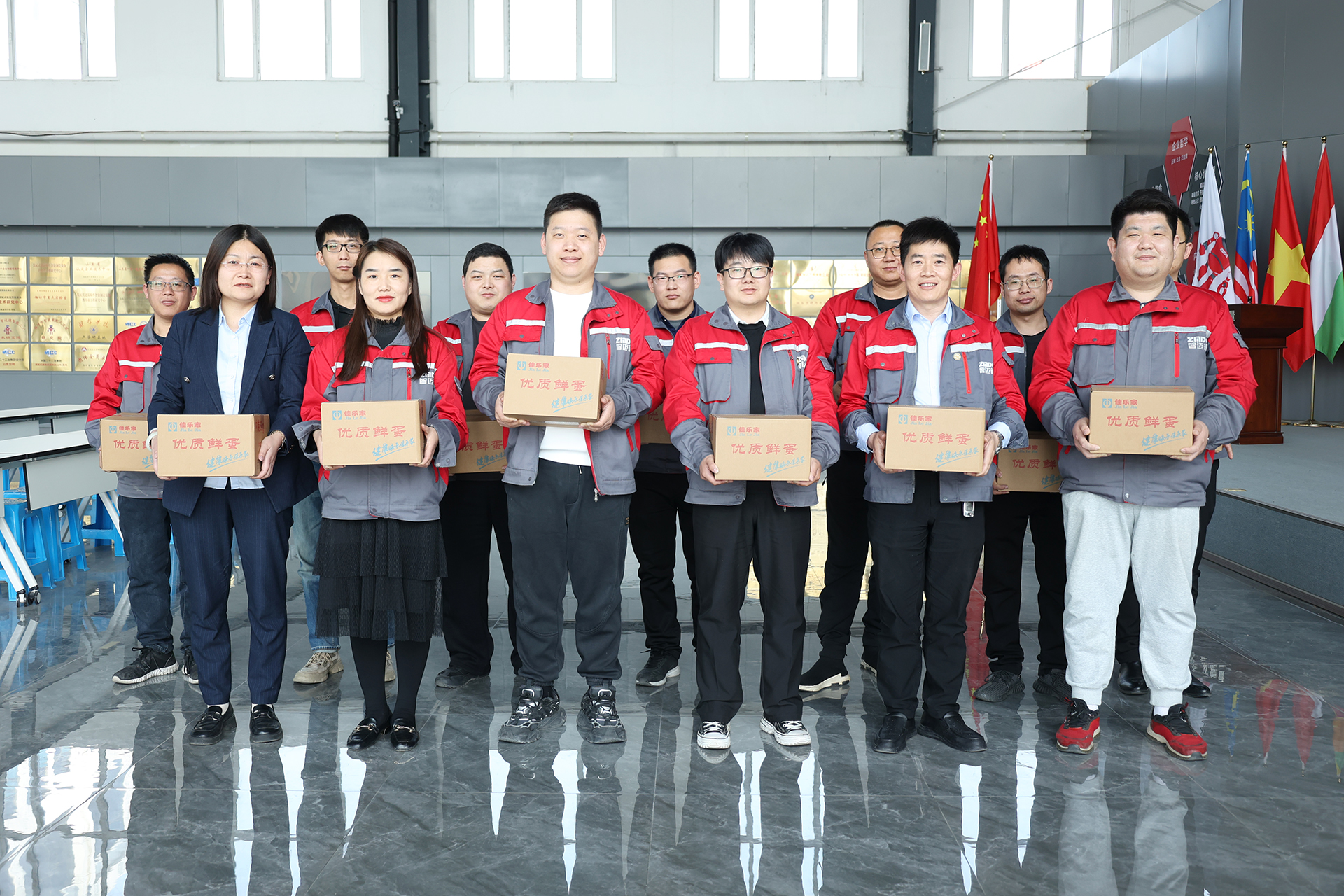 情暖清明，智邁德發放暖心福利